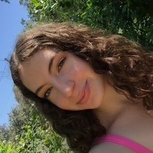 Meet your Posher, Sofia